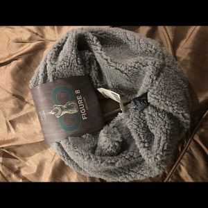 Scarf single loop brand new